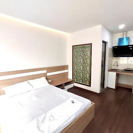 Era Apartment Ham Long Hanoi Exterior photo